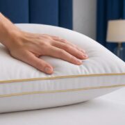 ⁦البكج الفاخر | لباد مرتبة قطني طبقتين – 2 وسادة سرير⁩ - الصورة ⁦3⁩